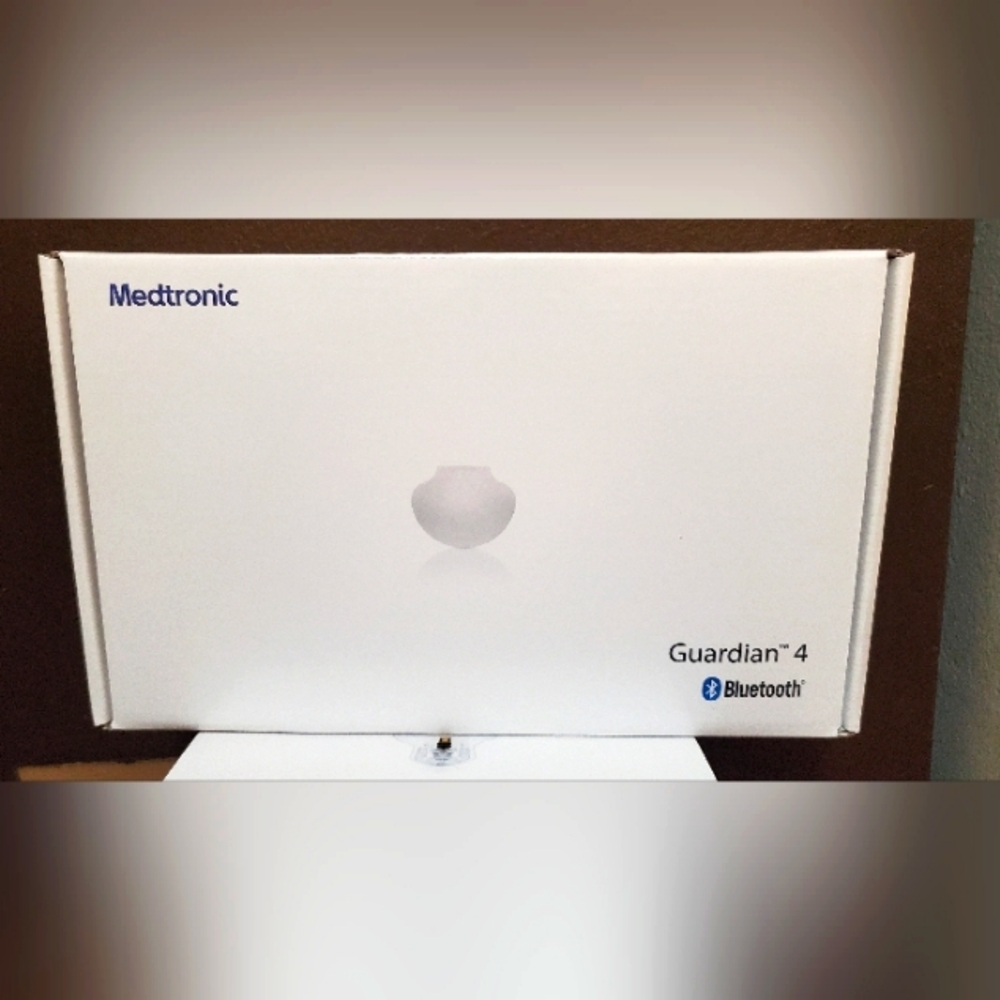 Med tronic Guardian 4 Transmitter Kit for 780 Pum p